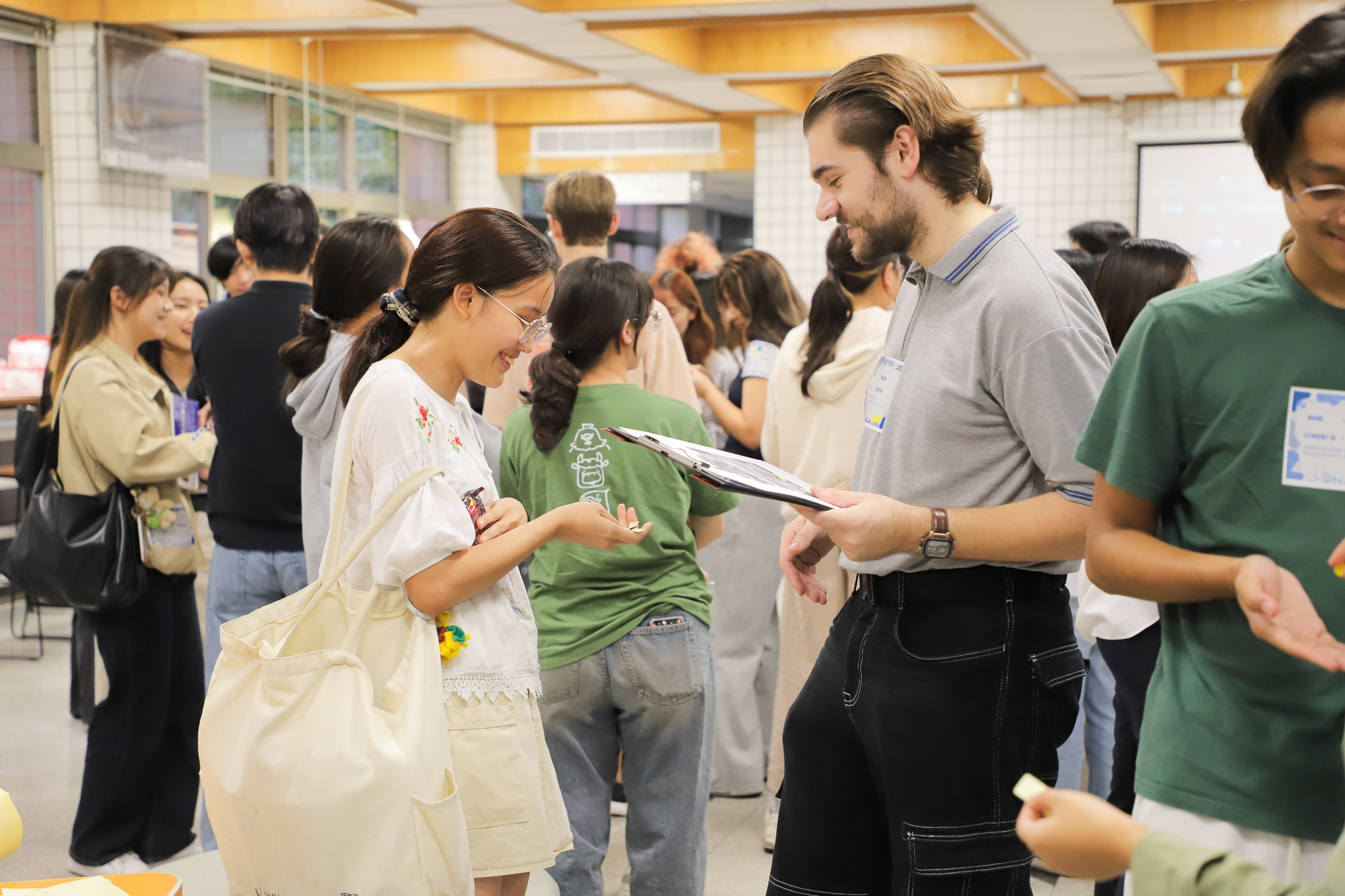 Students shared objects that symbolized the course for them during an ice-breaking activity. (Photo credit: ICI)