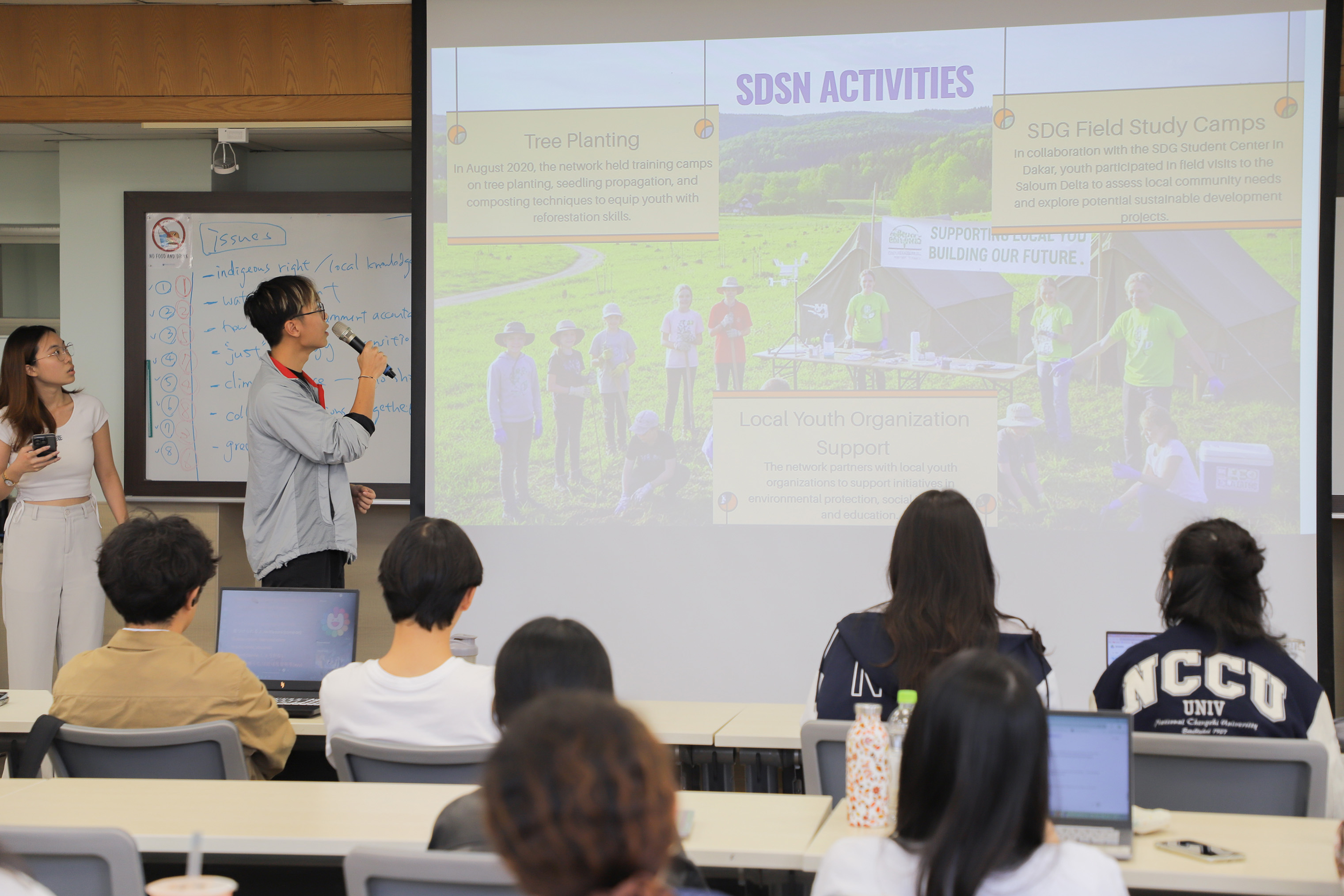 Students from Group 3 present their project titled “The Role of Youth in Climate Change Mitigation.” (Photo credit: ICI)